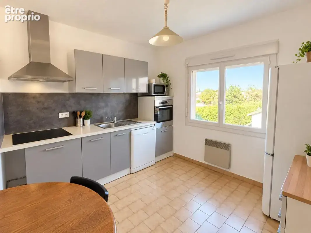 Maison 5 pièces 165 m² à vendre à Rodilhan (30230) - photo 12
