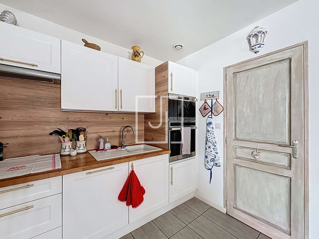 Appartement à JAUSIERS