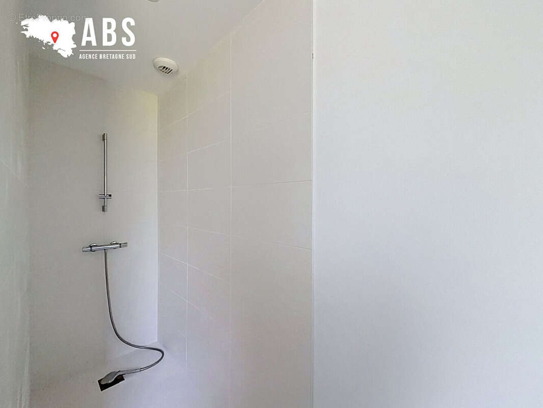 Maison 113 m² à Nivillac  - photo 12