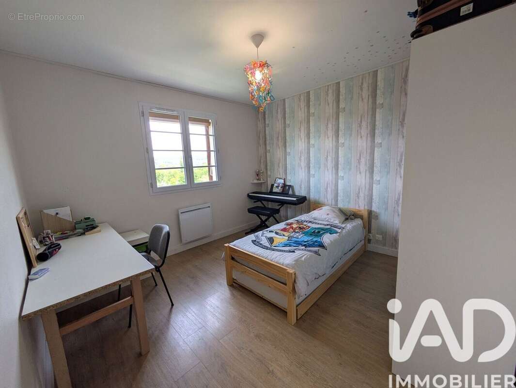 Maison 111 m² à Campagne  - photo 8
