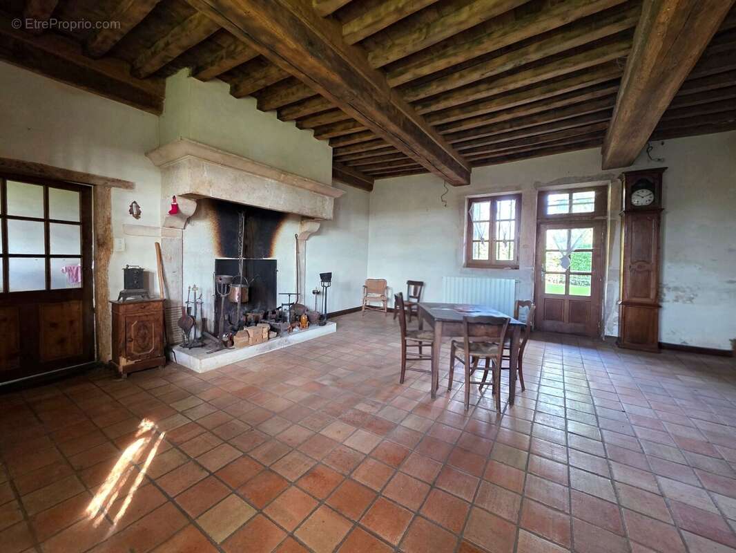 Maison à BAUDRIERES