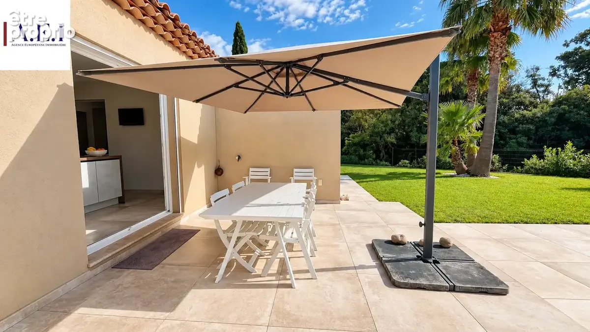 La Seyne sur mer - Fabrégas - Villa de plain-pied avec piscine & garage - photo 18