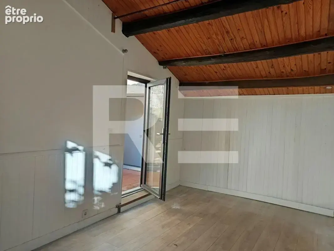 Ensemble immobilier situé dans le très beau village d'Aubais - photo 11