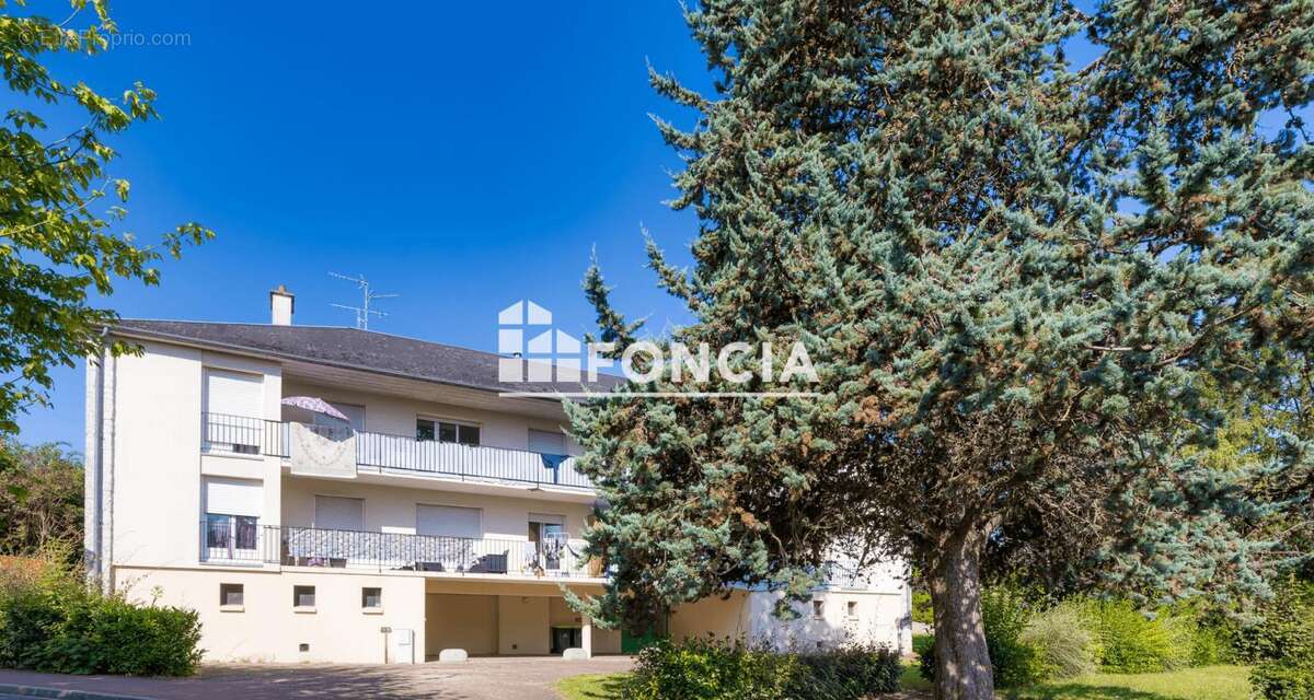 Appartement à AMILLY