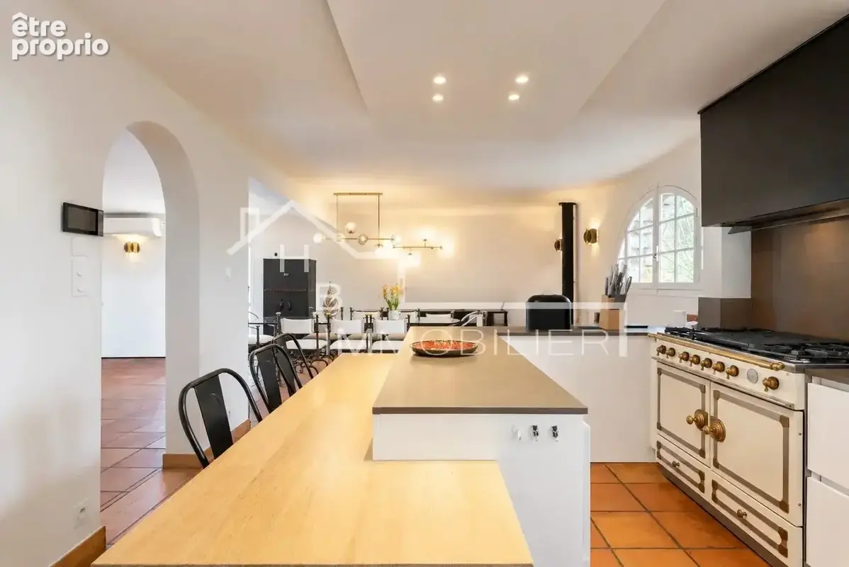 Maison 7 pièces 233 m² à vendre à Cagnes-Sur-Mer (06800) - photo 11