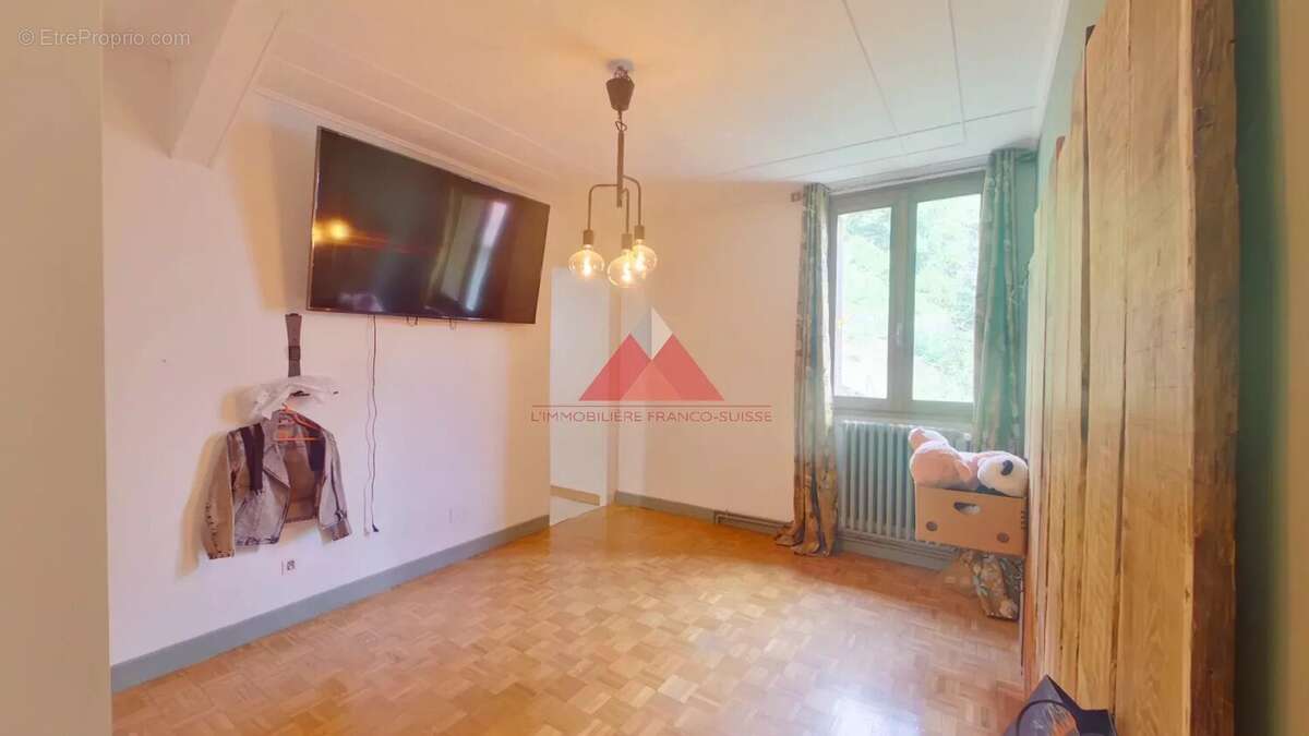 Maison à LA MOUILLE