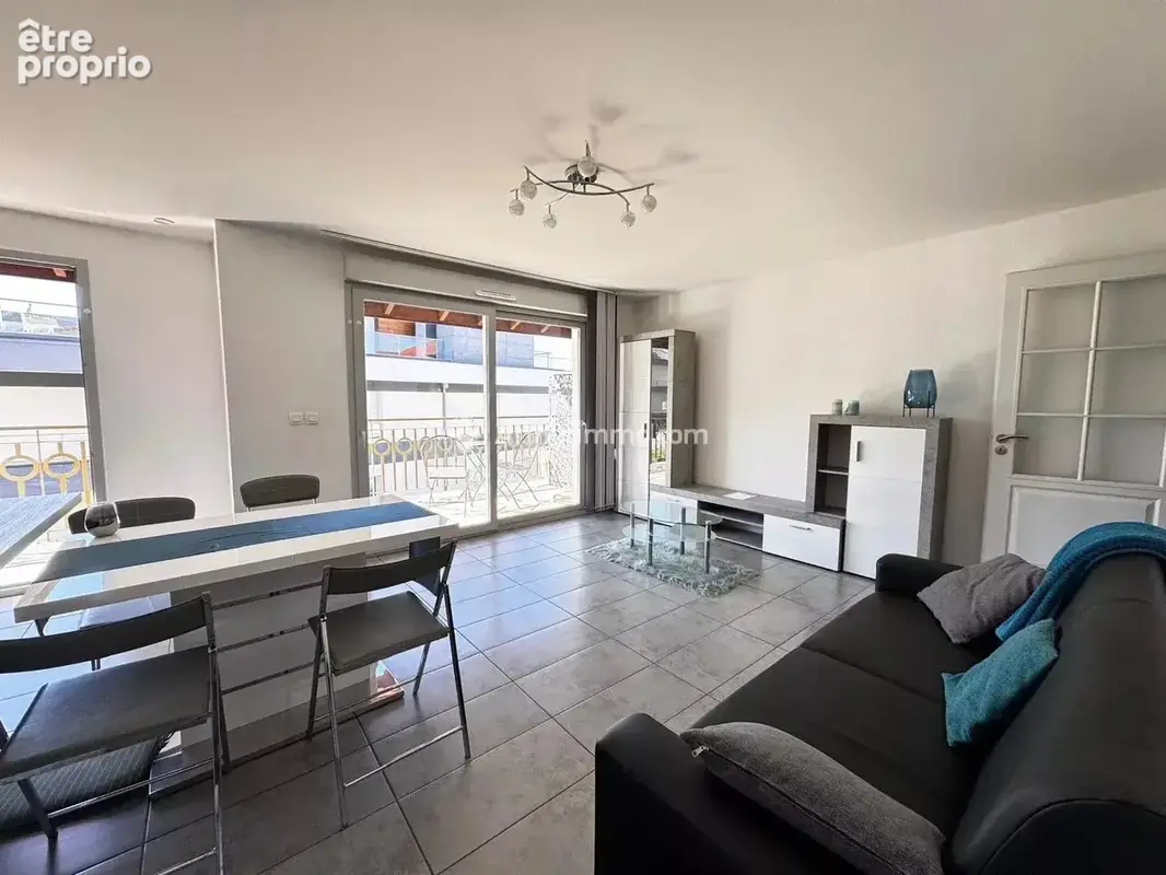 Évian-les-bains – dernier étage avec vue lac – 75 m² – 3 chambres - photo 6