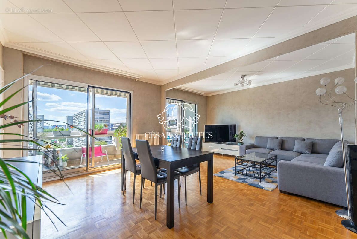 Appartement 89 m² à Caluire-Et-Cuire  - photo 4