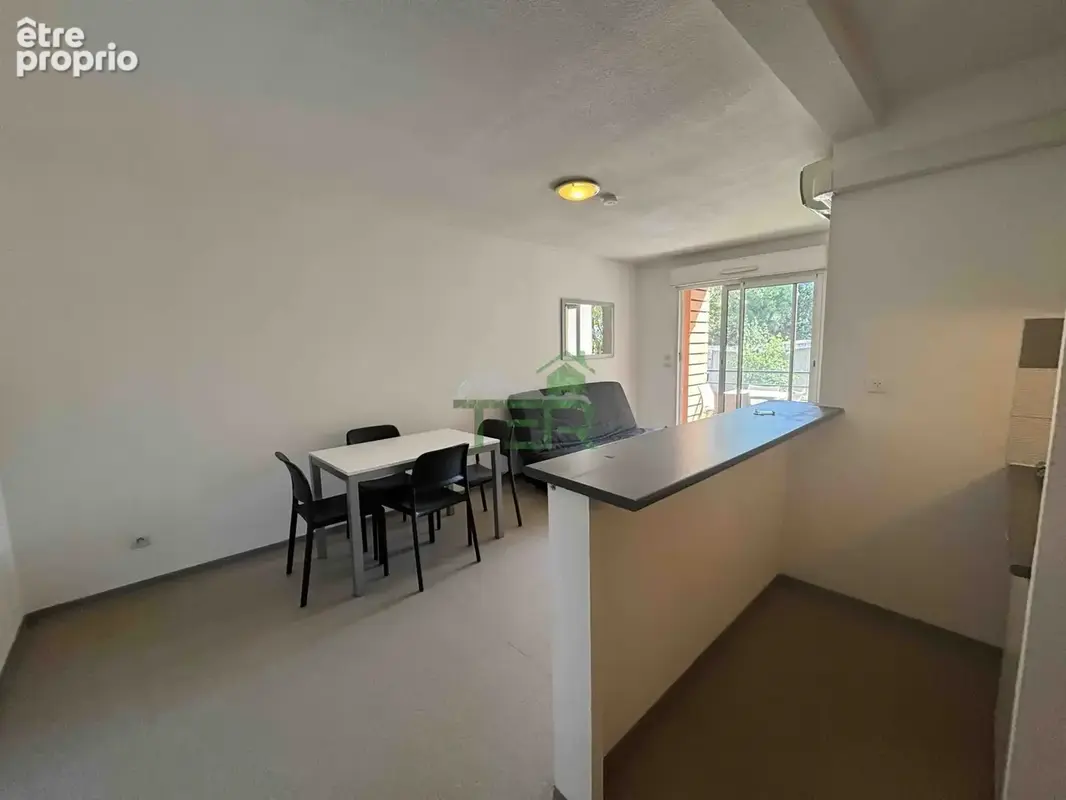 Appartement 36 m² à Beziers  - photo 4