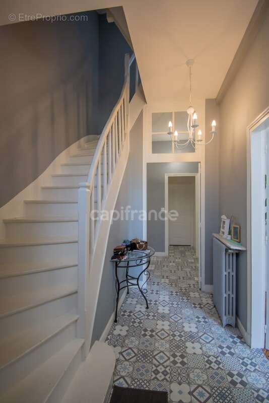 Royan - villa année 30 a deux pas de pontaillac - photo 7