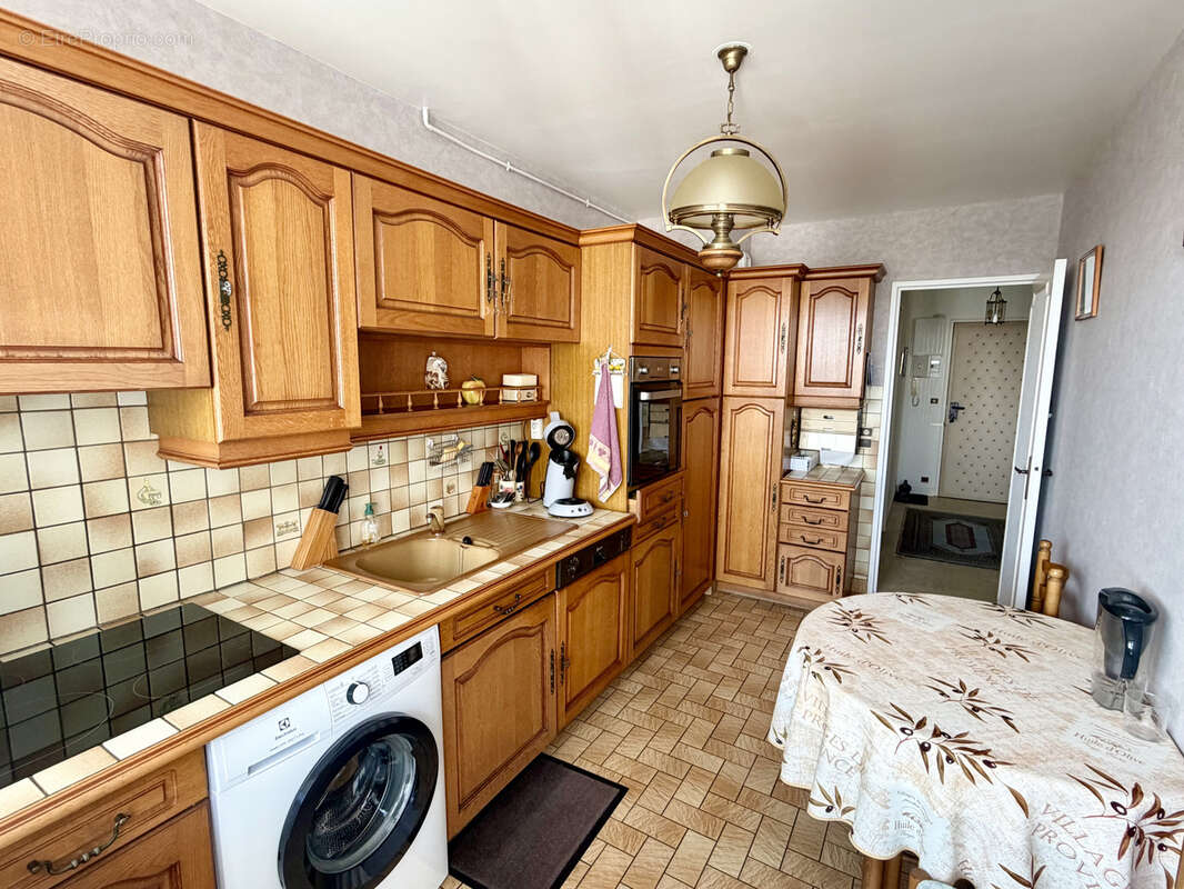 Appartement à THIAIS