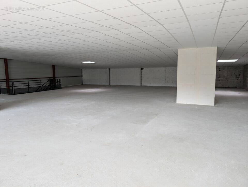 Autre à VALENCE