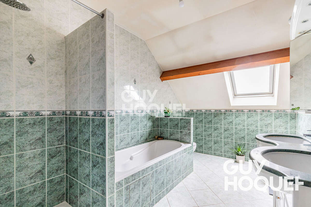 Maison à ATHIS-MONS