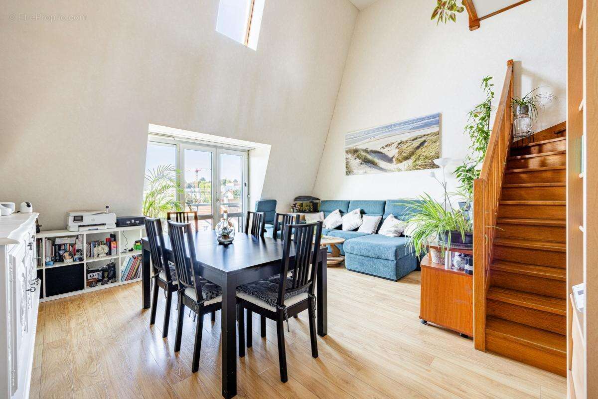 Appartement à SAVIGNY-SUR-ORGE