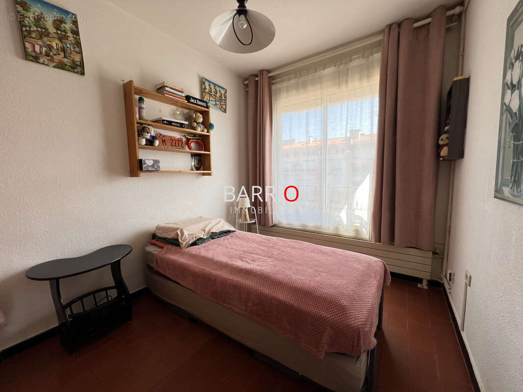 Appartement 60 m² à Saint-Cyprien  - photo 7