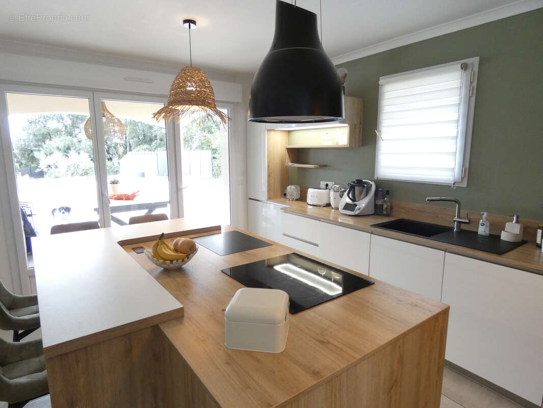 Maison à SAINT-PRIVAT-DES-VIEUX