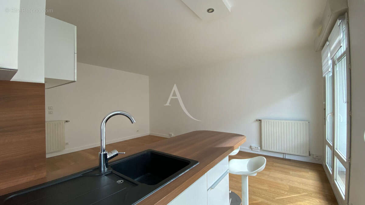 Appartement à ASNIERES-SUR-SEINE