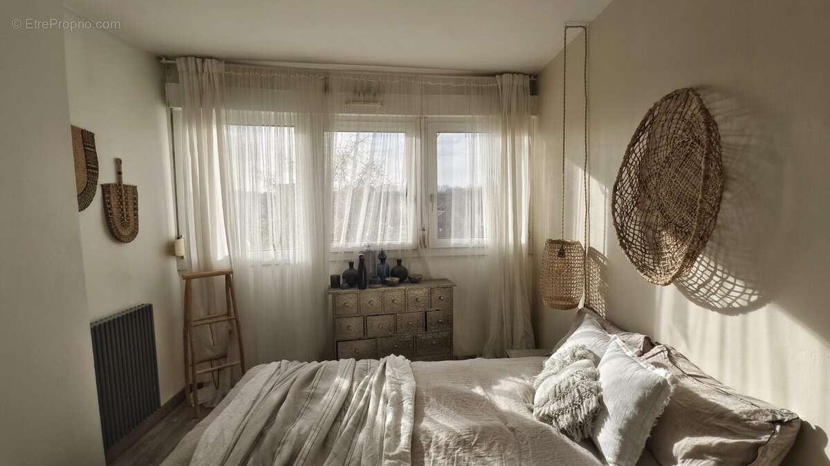 Appartement à LOGNES