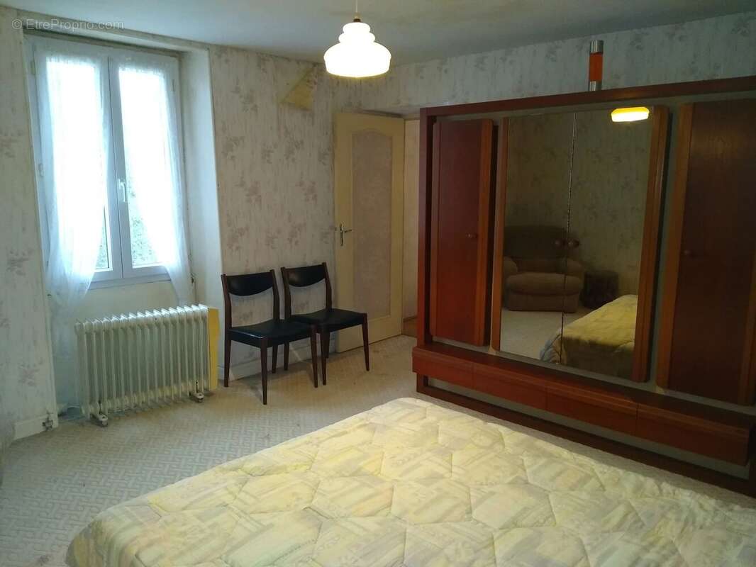 Maison à MELLE
