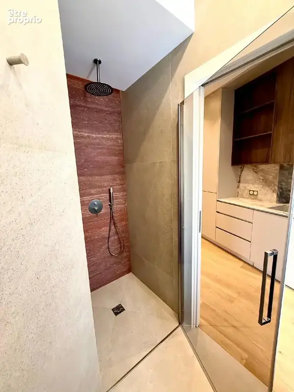2 pieces dernier etage quartier mont boron - photo 14