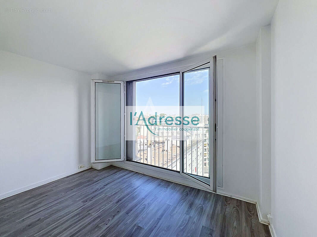 Appartement à PARIS-12E
