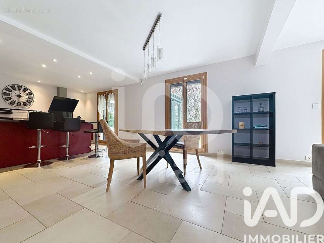 Photo 3 - Maison à RUBELLES