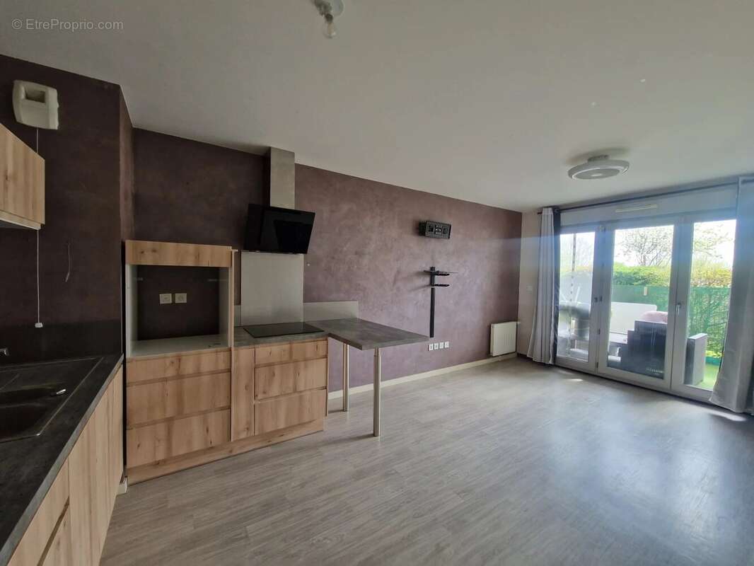 Appartement à EGLY