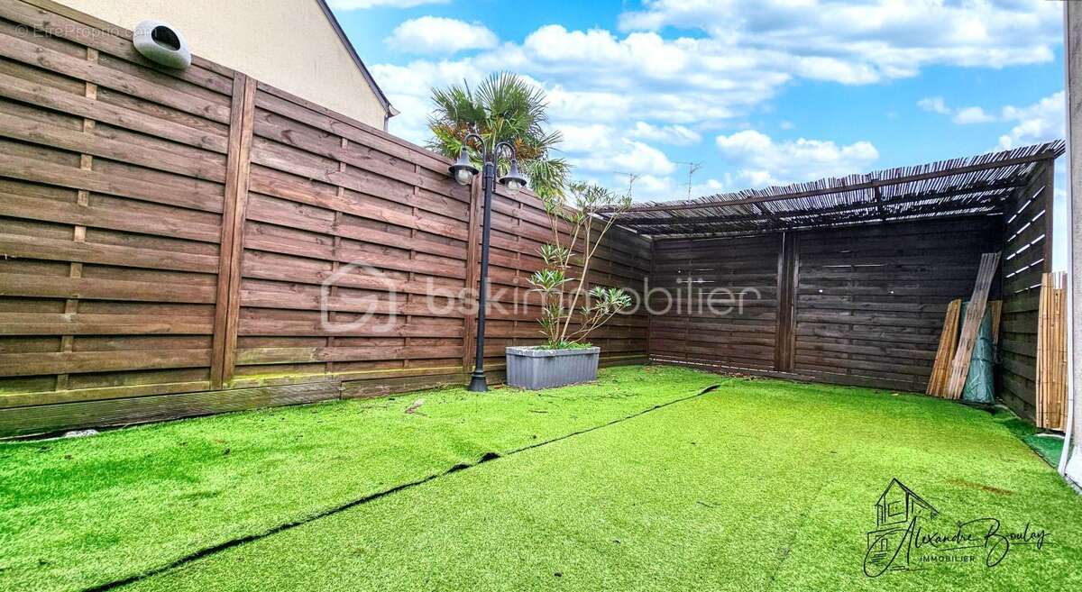 Appartement à FLEURY-LES-AUBRAIS