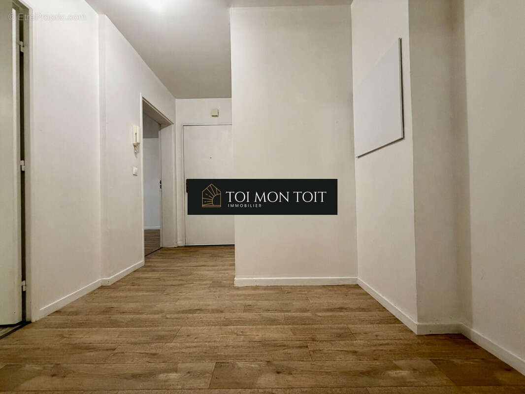 Appartement à SURVILLIERS