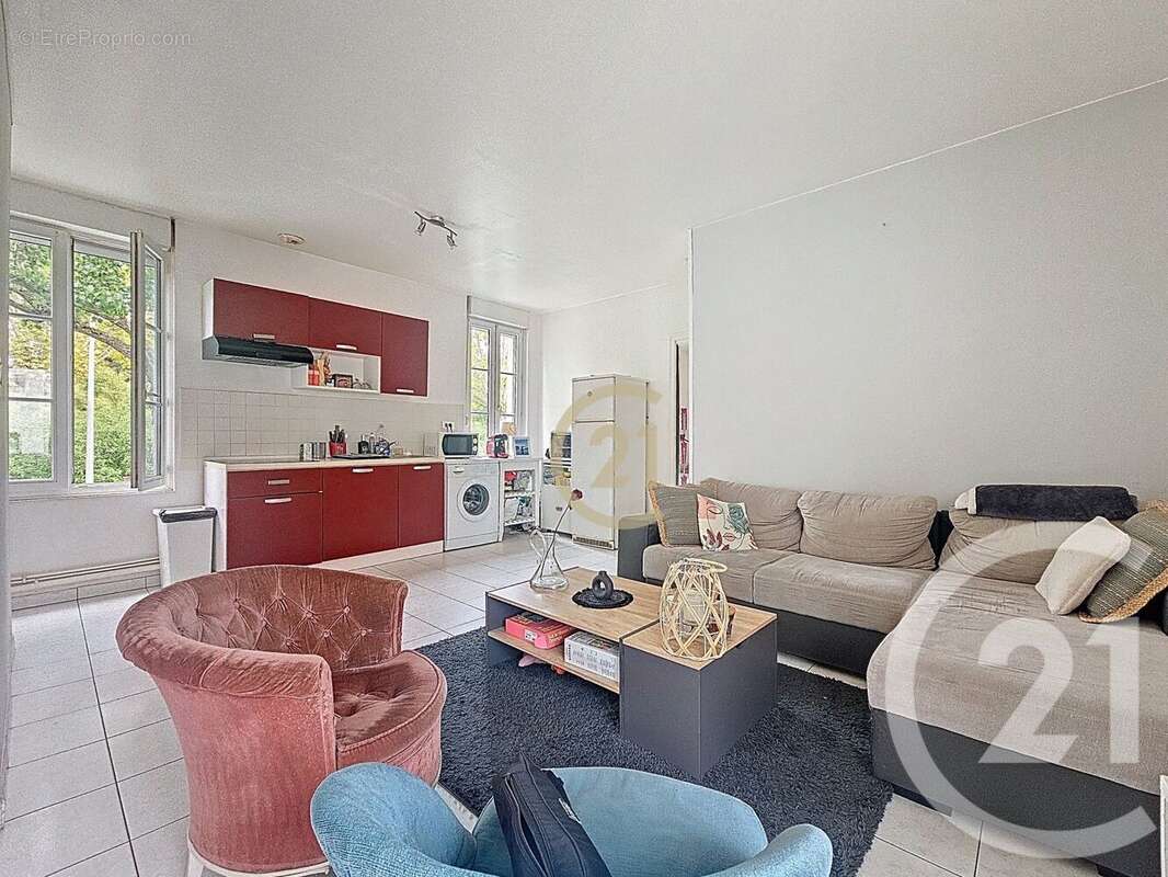 Appartement 56 m² à Angers  - photo 2