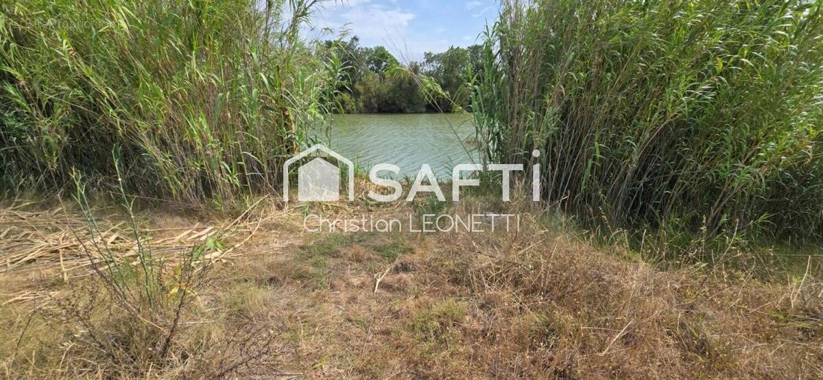 Photo 1 - Terrain à FLEURY