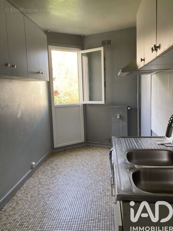 Photo 3 - Appartement à HEROUVILLE-SAINT-CLAIR