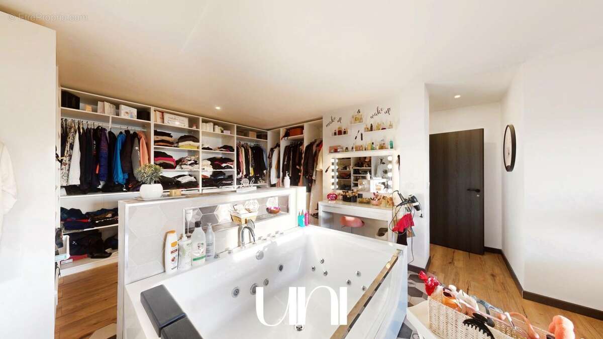 Maison à SAINT-LOUP-HORS