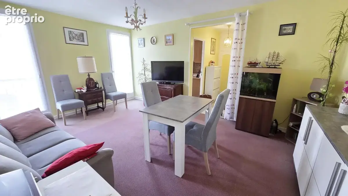 Appartement à MOULINS