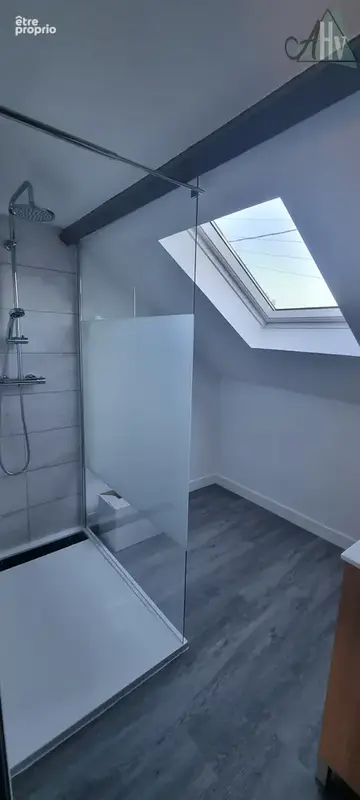 Maison de ville sur sous-sol total - 143 m2 - Hyper centre de Provins - photo 13