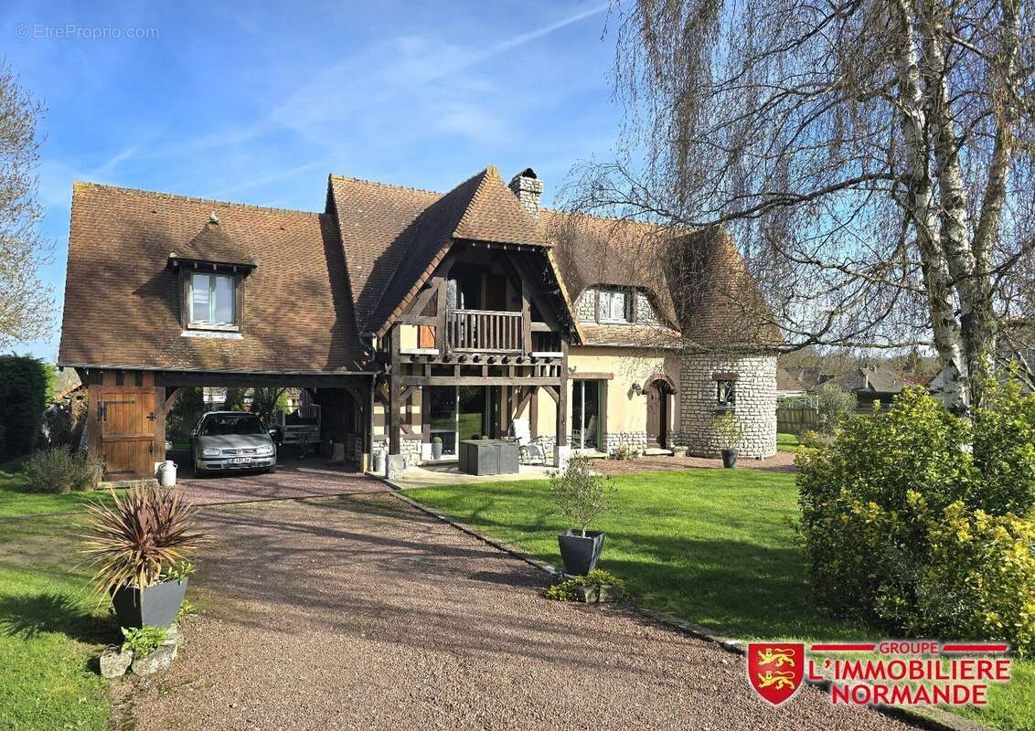 Maison à HEUDEBOUVILLE