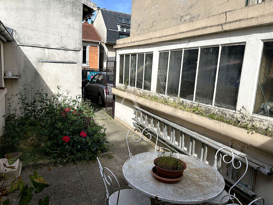Maison à CHATILLON