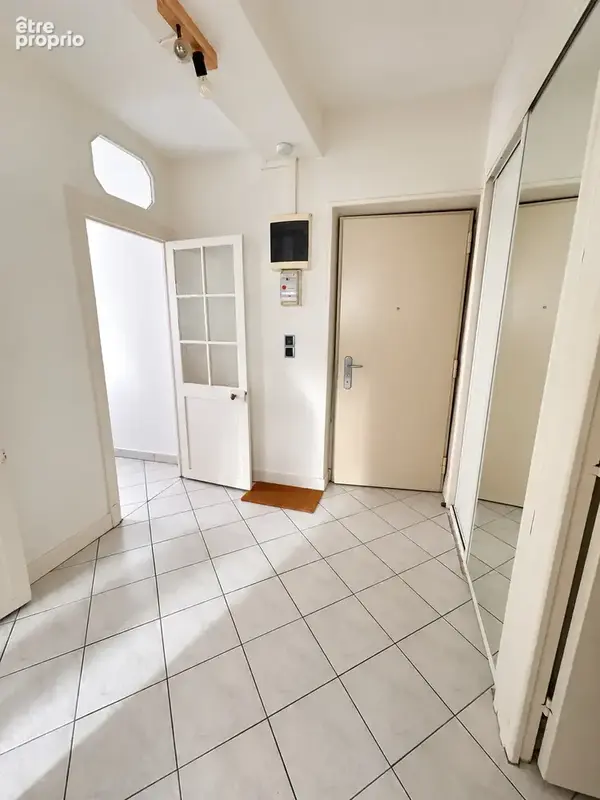 T2 coupe de cœur de 47 m2 — quartier carmes sud / bords de loire - photo 6