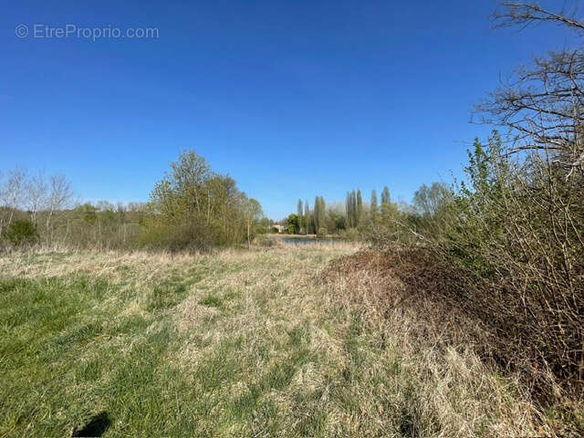 Terrain à VANDEUIL