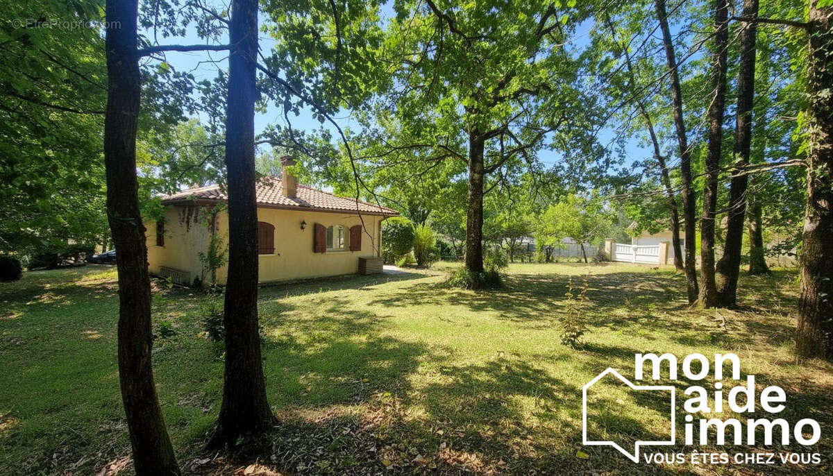 Maison 85 m² à Fargues-Saint-Hilaire  - photo 3
