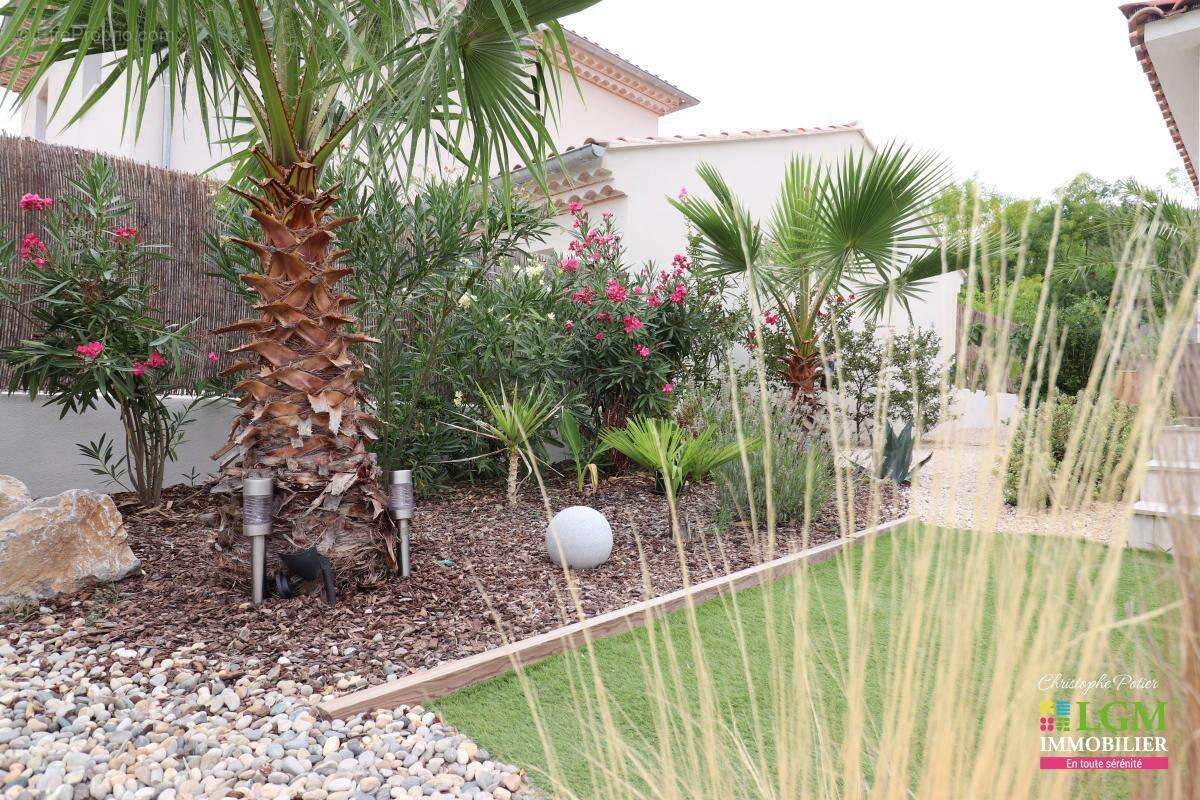 Maison à VAISON-LA-ROMAINE