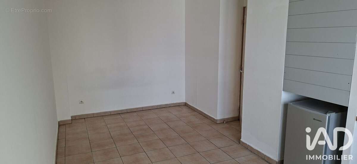 Appartement 25 m² à Le Tampon  - photo 3