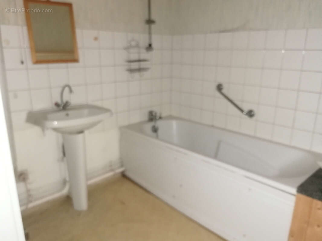 Maison à FAUCOGNEY-ET-LA-MER