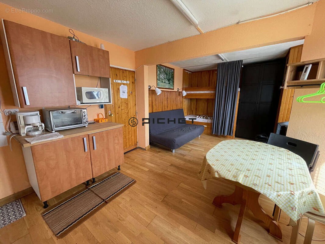 Appartement à ARETTE