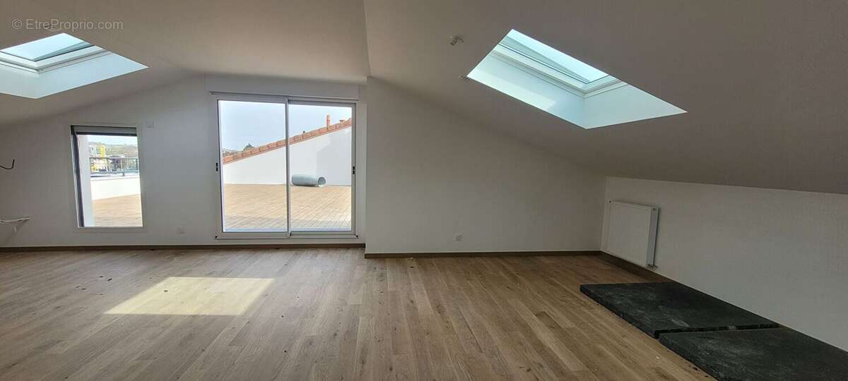 Appartement T4 duplex 118 m² + terrasse 130m² à Saint-Orens - photo 6