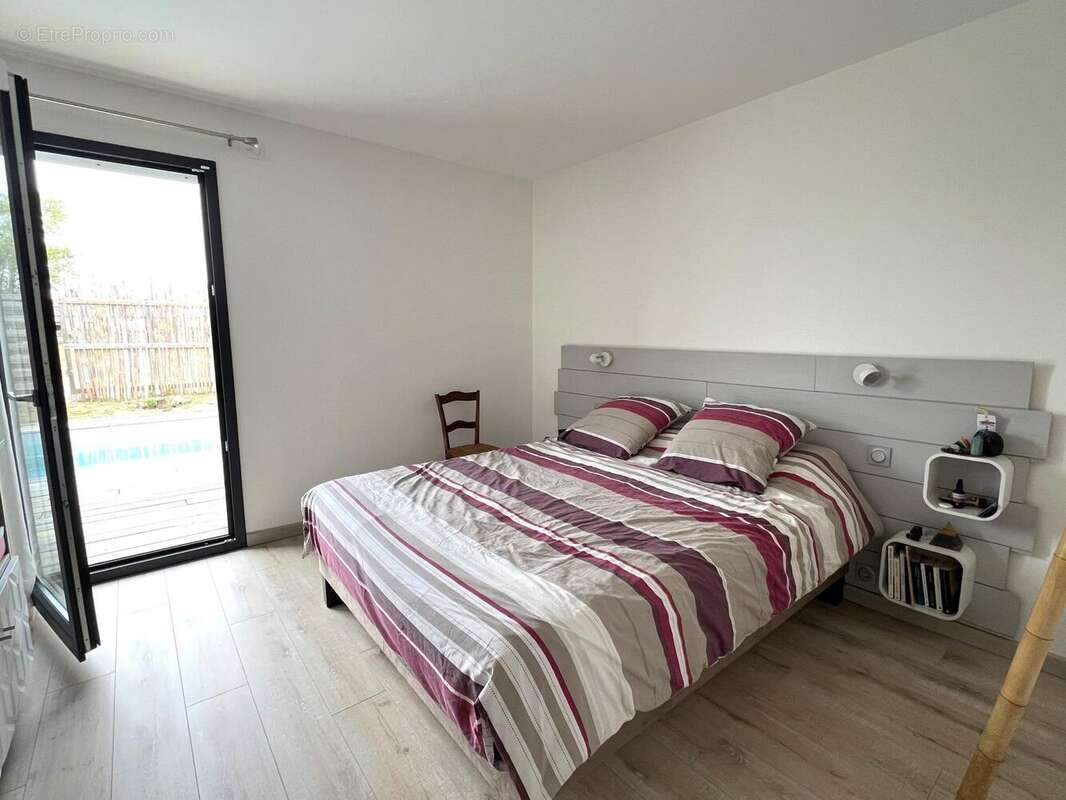 Maison 129 m² à L'isle-Jourdain  - photo 9