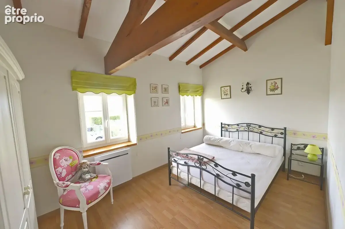 Maison 114 m² à Saint-Georges-De-Didonne  - photo 7