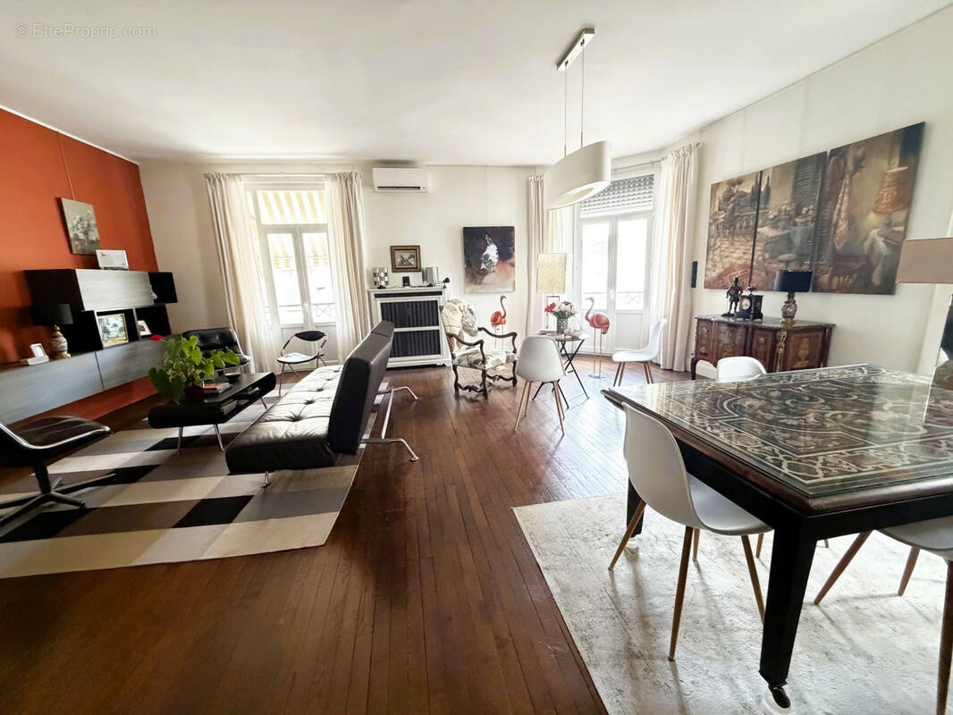 Appartement à VICHY