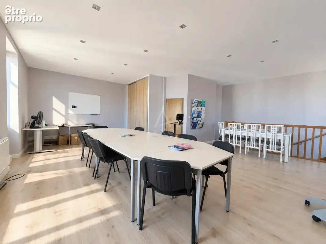 Local commercial / bureaux sur pla - photo 2