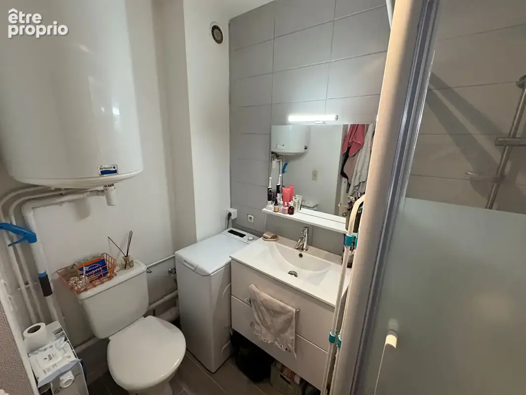 Appartement Centre Ville de Vannes 1 pièce(s) 22.50 m2 + Parking + Cave - photo 3